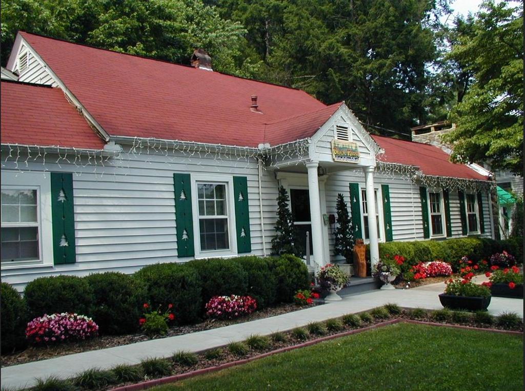 Black Forest Bed & Breakfast Helen Exterior photo